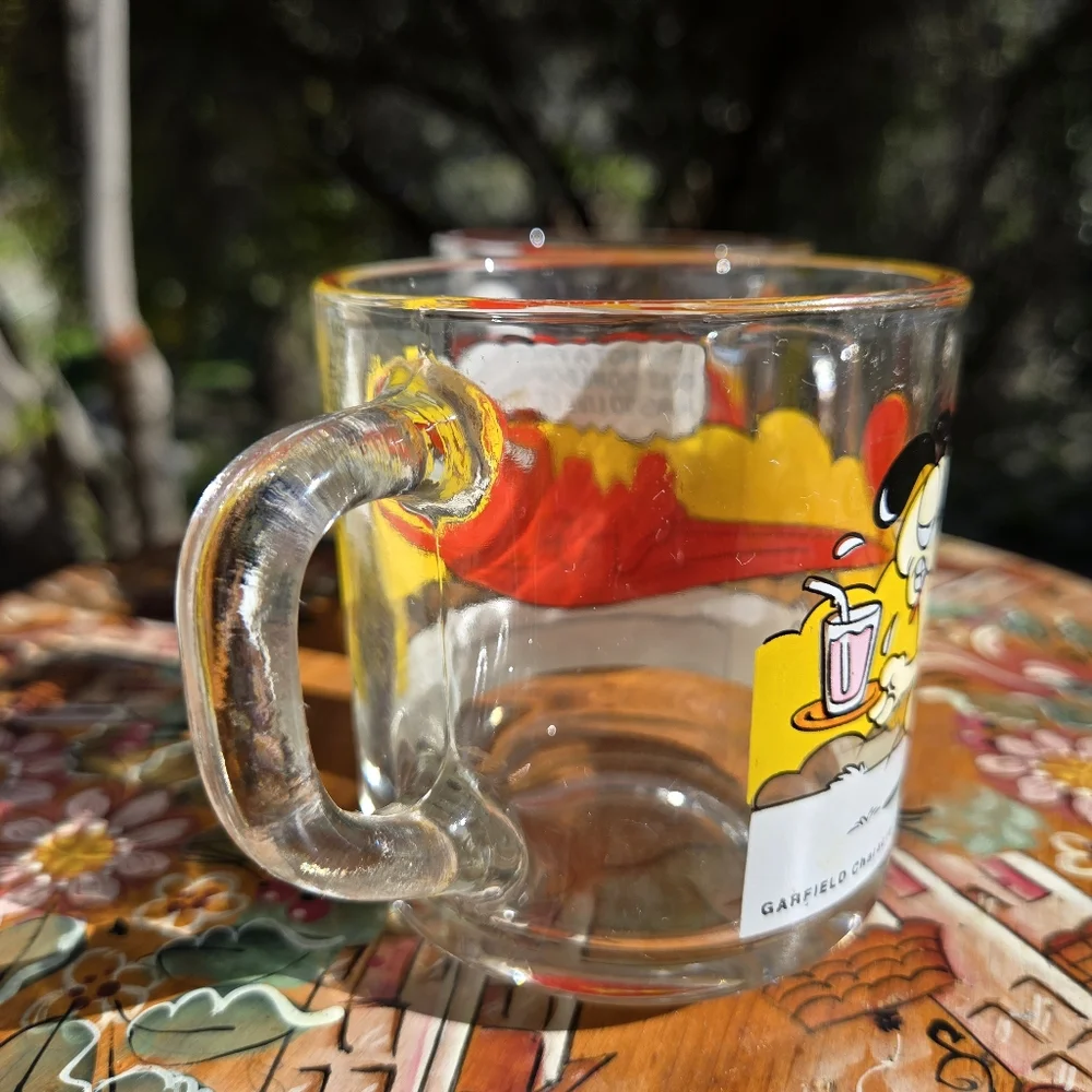 Vtg 1978 McDonald's Garfield & Odie Glass Mugs Cups Set of 2‎ Jim Davis UFS